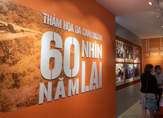 “橙剂灾难60年回顾”资料展开幕 - ảnh 1