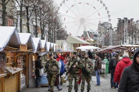 Noël dans le monde: des fêtes sous haute surveillance - ảnh 1