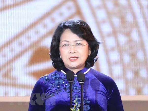 Dang Thi Ngoc Thinh participera au Sommet mondial des femmes - ảnh 1