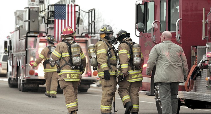 Explosion dans une raffinerie dans le Wisconsin: au moins cinq blessés - ảnh 1