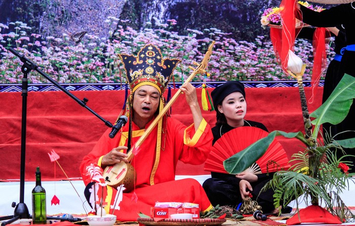   Diverses activités du festival du chant then et de la cithare tinh 2018 - ảnh 1