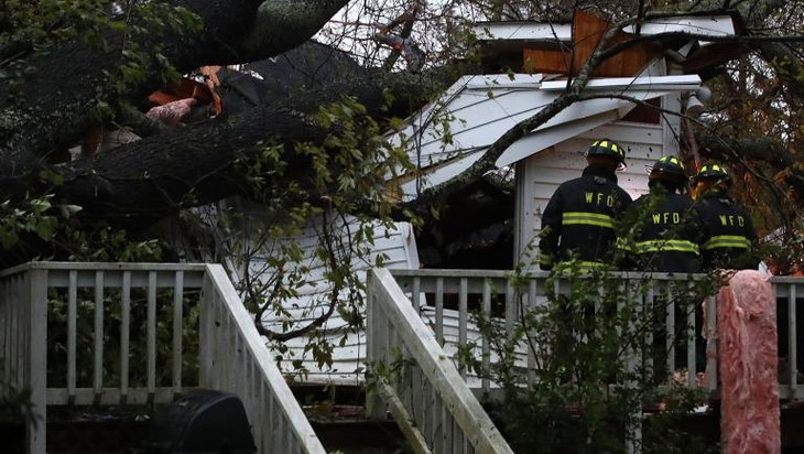 Etats-Unis : l'ouragan Florence a fait au moins quatre morts - ảnh 1