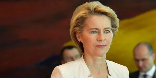 Von der Leyen se déclare “prête” à un nouveau report du Brexit - ảnh 1