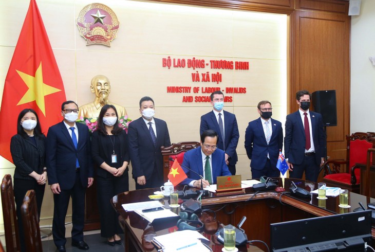 Le Vietnam participe au programme australien de visa agricole - ảnh 1