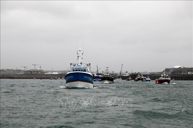 Pêche: la dispute entre Londres et Paris en voie d’être résolue, selon un commissaire européen - ảnh 1