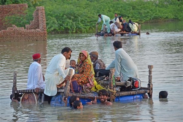 Antonio Guterres demande des “investissements massifs” pour la reconstruction du Pakistan - ảnh 1