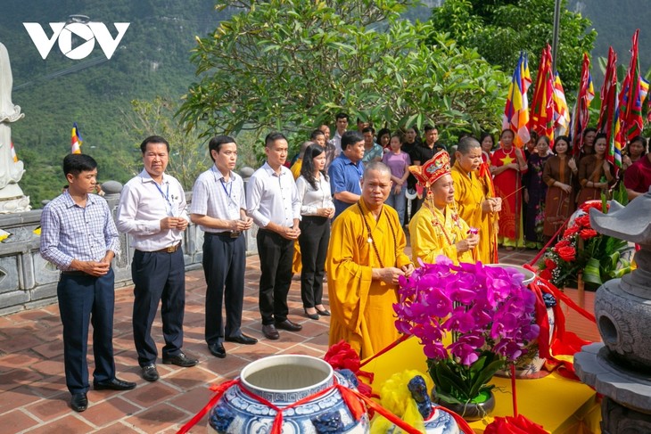 Coup d'envoi de la Fête des chutes de Ban Giôc - ảnh 2