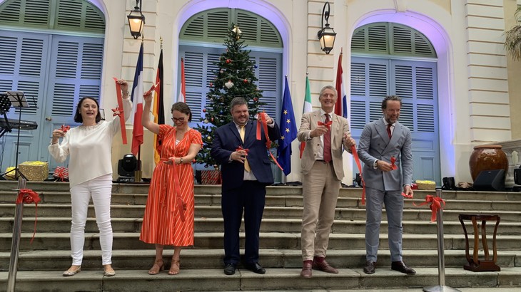 Une première foire de Noël à Hô Chi Minh-ville - ảnh 1