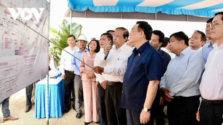 Vuong Dinh Huê en visite dans la province de Bà Ria – Vung Tàu - ảnh 1