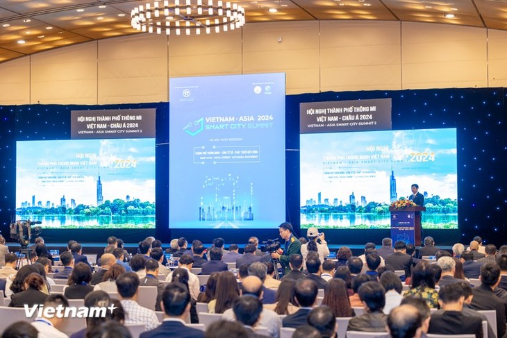 Hanoi accueille la conférence Vietnam-Asie Smart City 2024 - ảnh 1