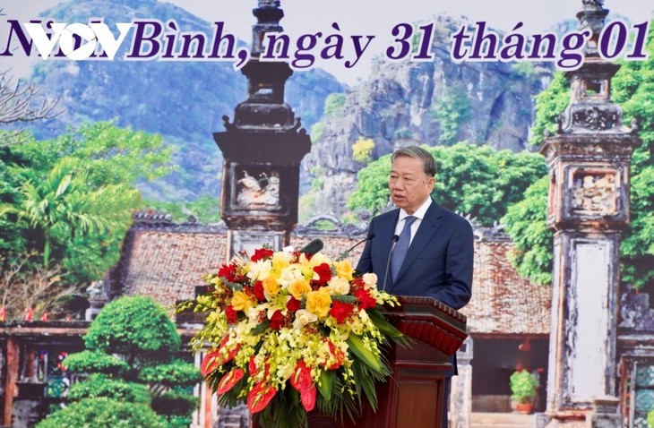 Tô Lâm lance la Fête de la plantation d’arbres à Ninh Binh - ảnh 1