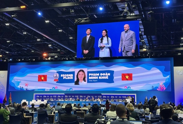 Une lycéenne vietnamienne remporte le deuxième prix du Concours international de compositions épistolaires 2025 de l’UPU - ảnh 1