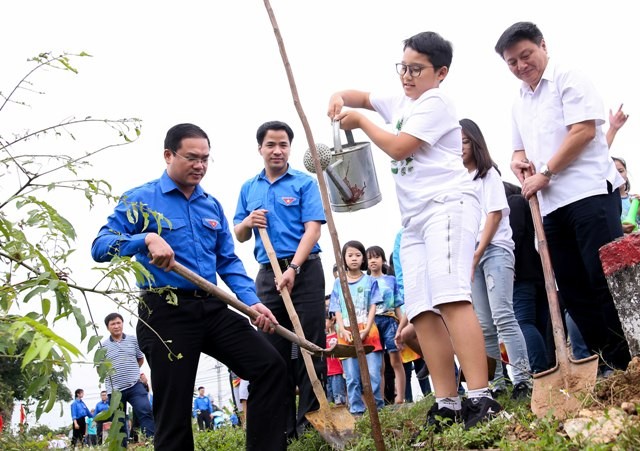 ‘Green Happiness’ program - Who plants trees has happiness! - ảnh 3