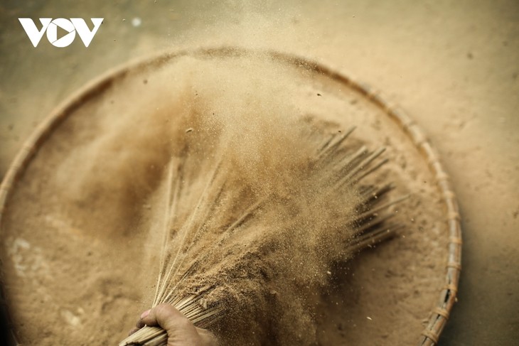 Incense-making craft of the Nung ethnic minority in Cao Bang - ảnh 5