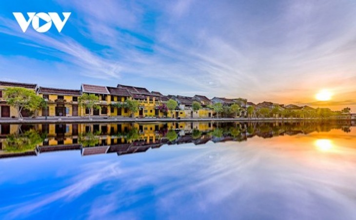 Vietnam wins array of prizes at World Travel Awards 2021 - ảnh 3