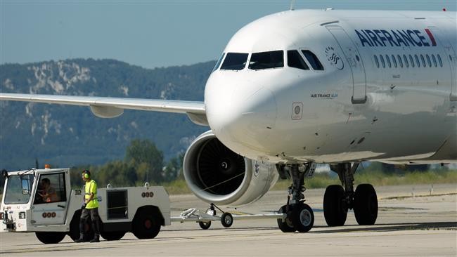 Air France cancels hundreds of flights due to strikes - ảnh 1