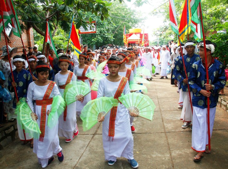 Kate festival of Cham ethnic people in Binh Thuan - ảnh 1