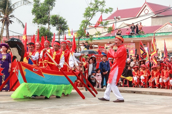 Whale worshiping ritual preserved in Canh Duong fishing village - ảnh 5