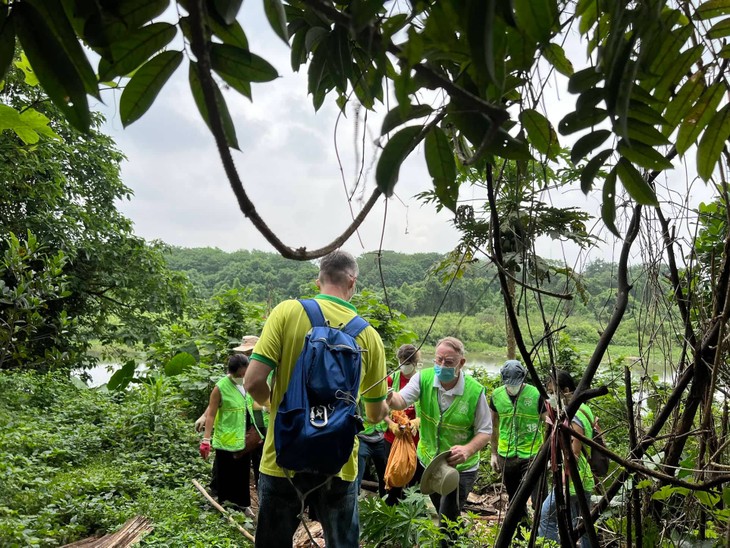 Every day, Earth Day, Keep Hanoi Clean makes a difference  - ảnh 3