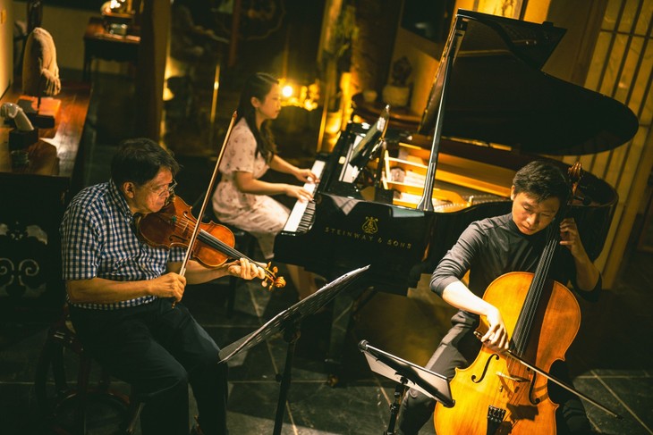 Schubert in a Mug: Intimate classical music concerts for all - ảnh 1