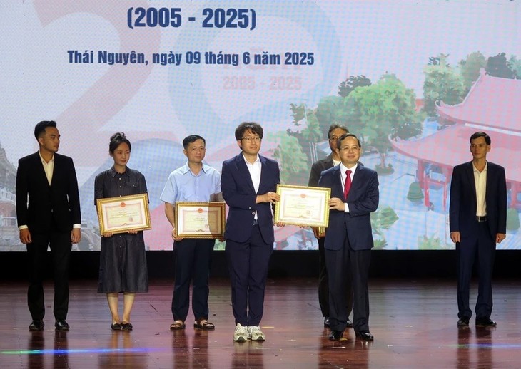 Thai Nguyen, RoK’s Gyeongsangbuk celebrate 20 years of cooperation - ảnh 1