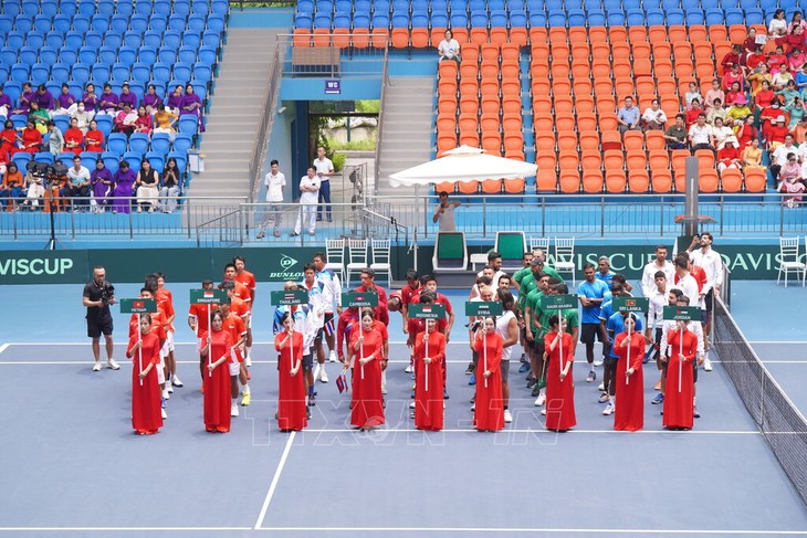 Vietnam tennis vies for a spot in Group II Davis Cup in Bac Ninh - ảnh 1