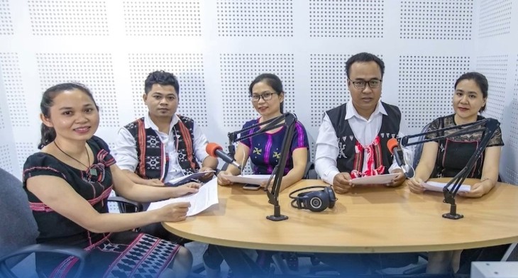 Born in 1945: The Voice of Vietnam – The Voice of the People - ảnh 1