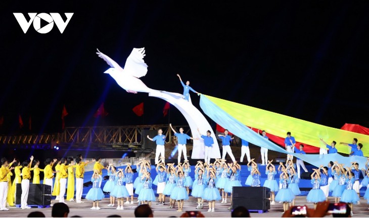 Pembukaan Festival Demi Perdamaian di Provinsi Quang Tri - ảnh 1