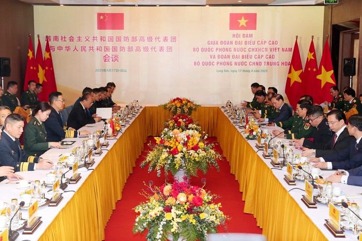 Terus Perkuat Kerjasama antara Kemhan Vietnam dan Tiongkok - ảnh 1