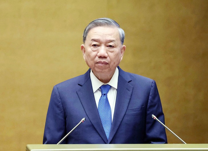 Empat Resolusi Strategis bagi Vietnam untuk Lepas Landas - ảnh 1