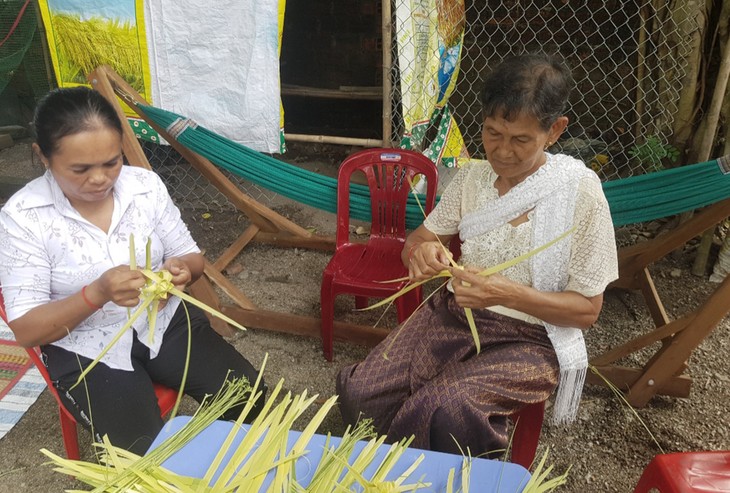 Kue Kà tum, Makanan Khas Tradisional Masyarakat Khmer - ảnh 2