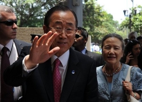 ເລຂາທິການໃຫຍ່ສະຫະປະຊາຊາດ Ban Ki Moon ຢ້ຽມຢາມ ມຽນມາ - ảnh 1