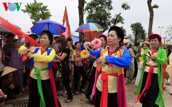 ງານບຸນຂ້າງູຢູ່ໝູ່ບ້ານ ເລ້ເມີດ - ảnh 6