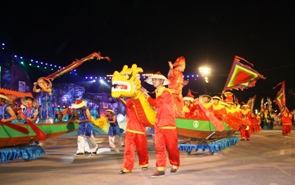 Carnaval ຮ້າລອງ 2013, ເຄື່ອງໝາຍຂອງຂະແໜງທ່ອງທ່ຽວກວາງນິງ - ảnh 4