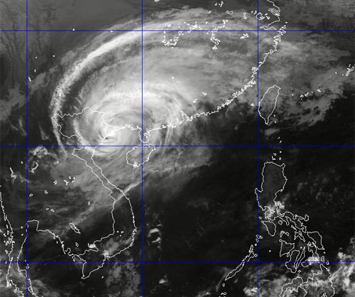 ພະຍຸ Haiyan ພັດເຂົ້າແຂວງຫາຍຟ່ອງ, ກວາງນິງ - ảnh 1