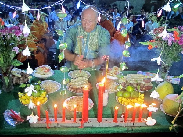 ງານບຸນປະເພນີOk-Om-Bokໄດ້ຮັບຮອງເປັນມໍລະດົກວັດທະນະທຳບໍ່ມີຮູບຮ່າງລະດັບຊາດ - ảnh 1