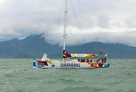 ທິມຊ່ວງເຮືອໃບ Clipper Race ອອກຈາກຫວຽດນາມ - ảnh 1