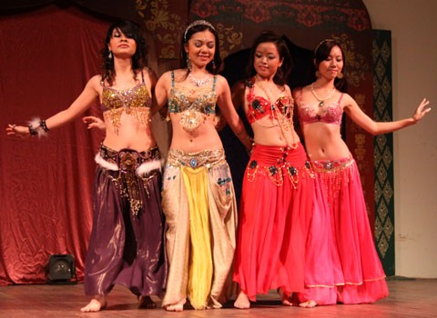 ຂະບວນການຟ້ອນ Bellydanceຢູ່ ຮ່າໂນ້ຍ - ảnh 1