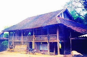 Pfahlhäuser der schwarzen Thai - ảnh 1