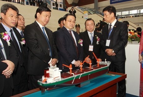 Internationale Messe für Schiffbau und Schifffahrt VietShip 2014 - ảnh 1