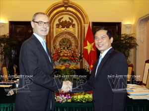 Politisches Treffen auf Ebene der Vize-Minister zwischen Vietnam und EU - ảnh 1