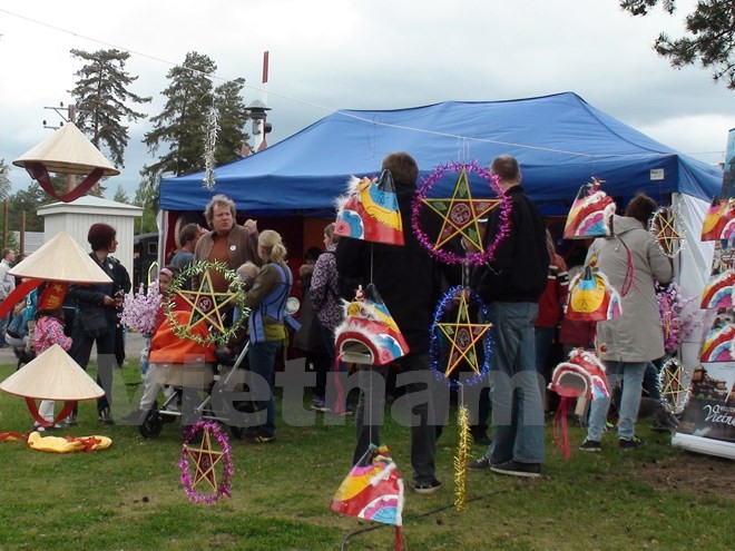 Vietnam nimmt an internationalem Kinderfest in Norwegen teil - ảnh 1