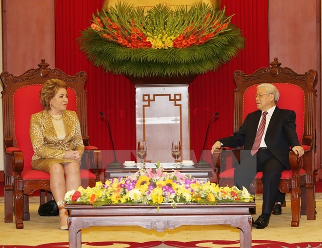 KPV-Generalsekretär Nguyen Phu Trong empfängt die Vorsitzende des russischen Föderationsrates  - ảnh 1