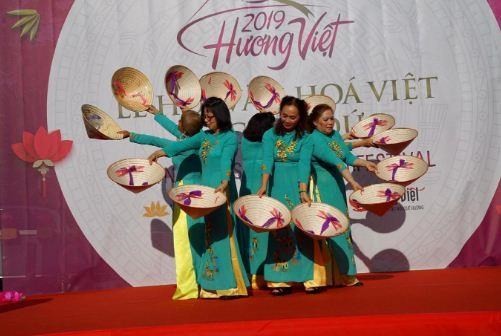 Vorstellung der Kultur und des Essens Vietnams in Deutschland - ảnh 1