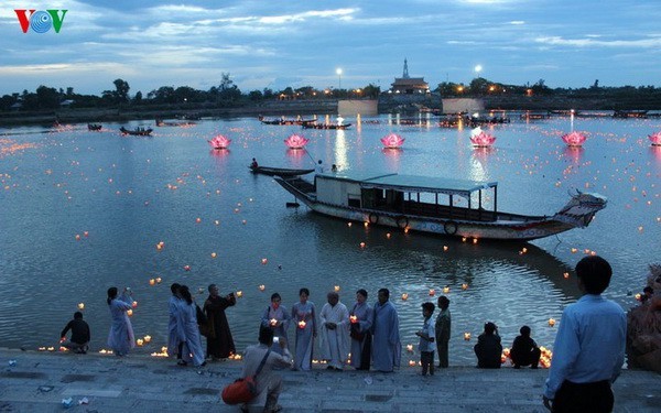 Festival mit der Botschaft für Frieden in Quang Tri - ảnh 1
