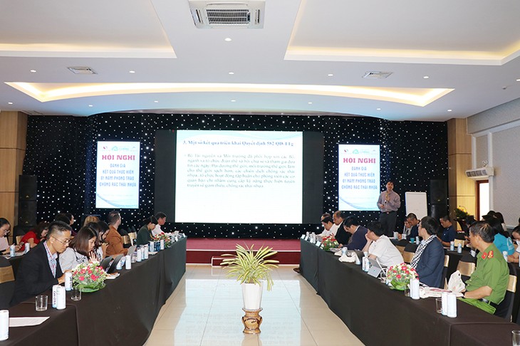 Änderung des Bewusstseins bei Reduzierung des Plastikmülls - ảnh 1