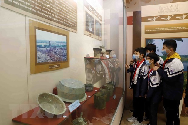 Ausstellung von 200 Gegenständen über die Dong Son-Kultur - ảnh 1