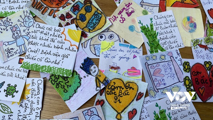 Liebesbotschaften von Kindern an die Front gegen die Epidemie - ảnh 5