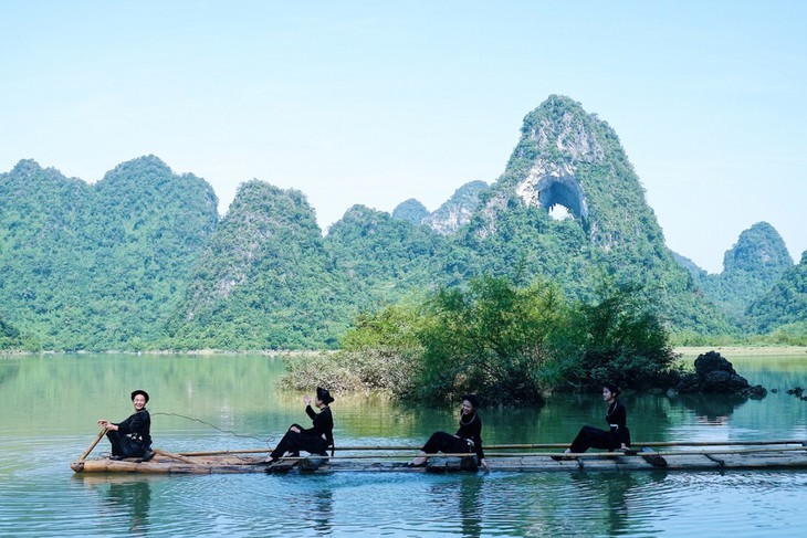 Die Schönheit des Berges „heiliges Auge” in Cao Bang - ảnh 8