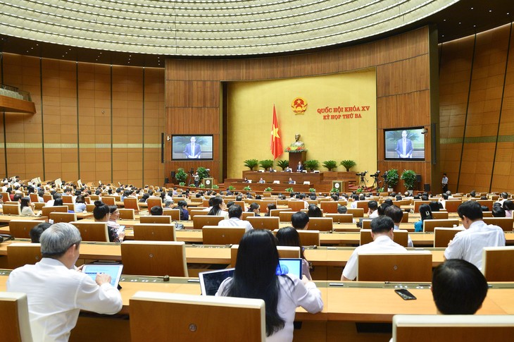 Das Parlament unterstützt Pilotprogramm zur Ausbildung der Häftlinge außerhalb des Gefängnisses  - ảnh 1